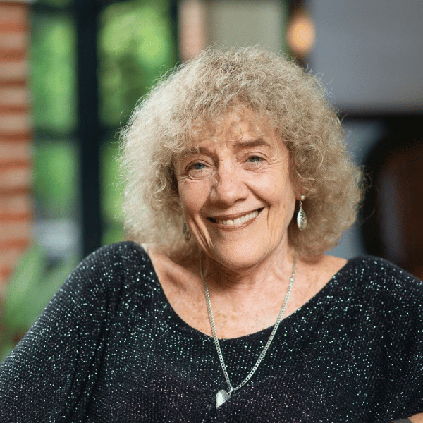 Silvia Resnisky